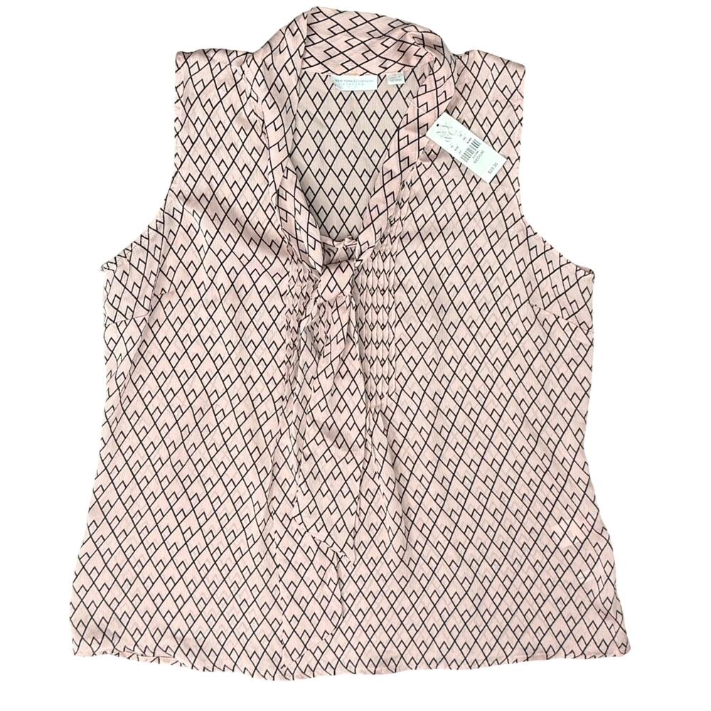 New York and Co Pink Black Diamond Chevron Tie Front Blouse size M NEW Tags